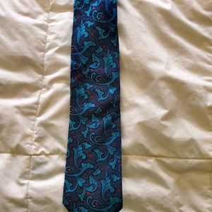 Men's tie